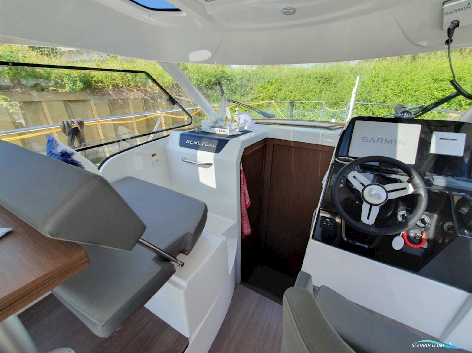 Beneteau Antares 9 OB