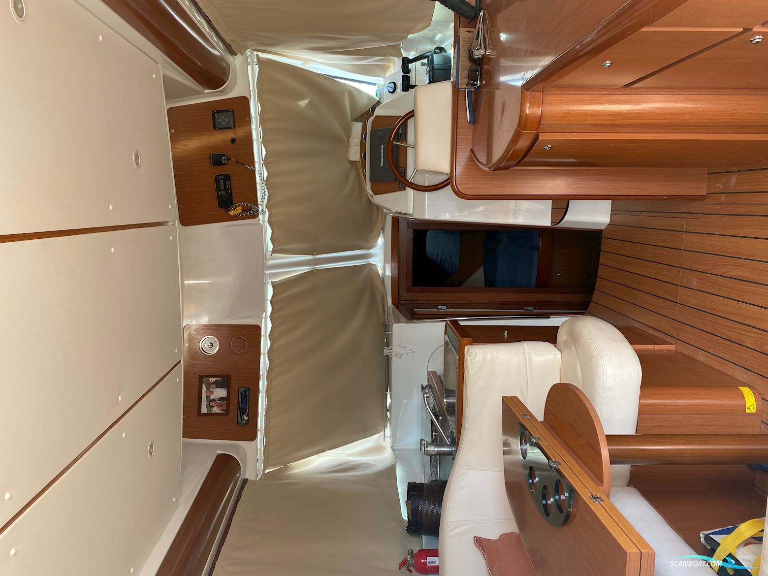 Beneteau Antares 9.80
