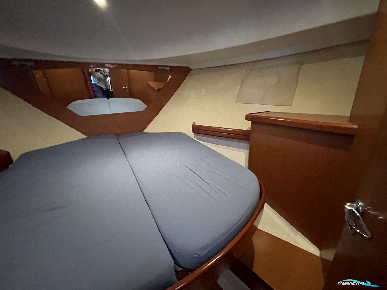 Beneteau Antares 9.80