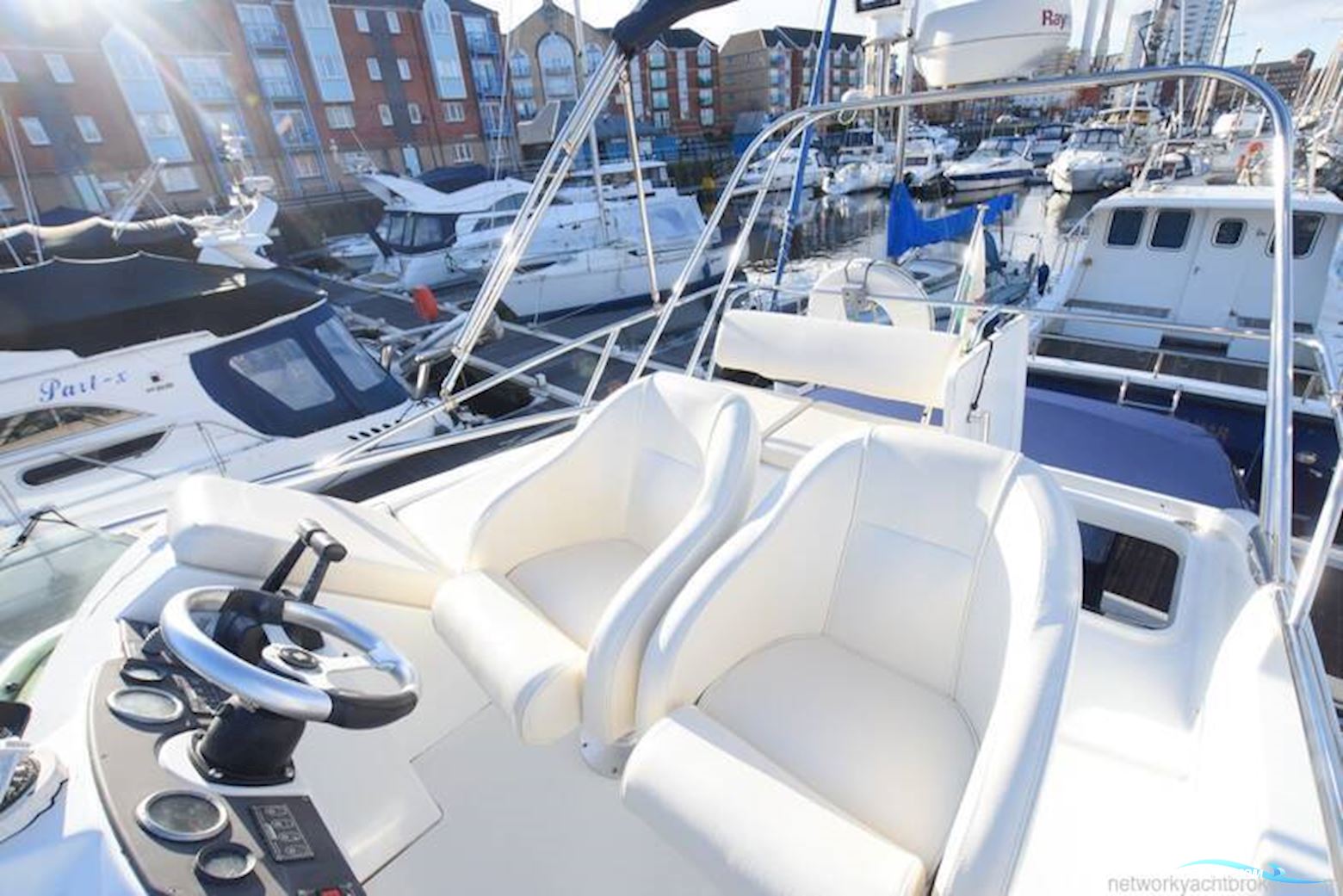 Beneteau Antares 9.80