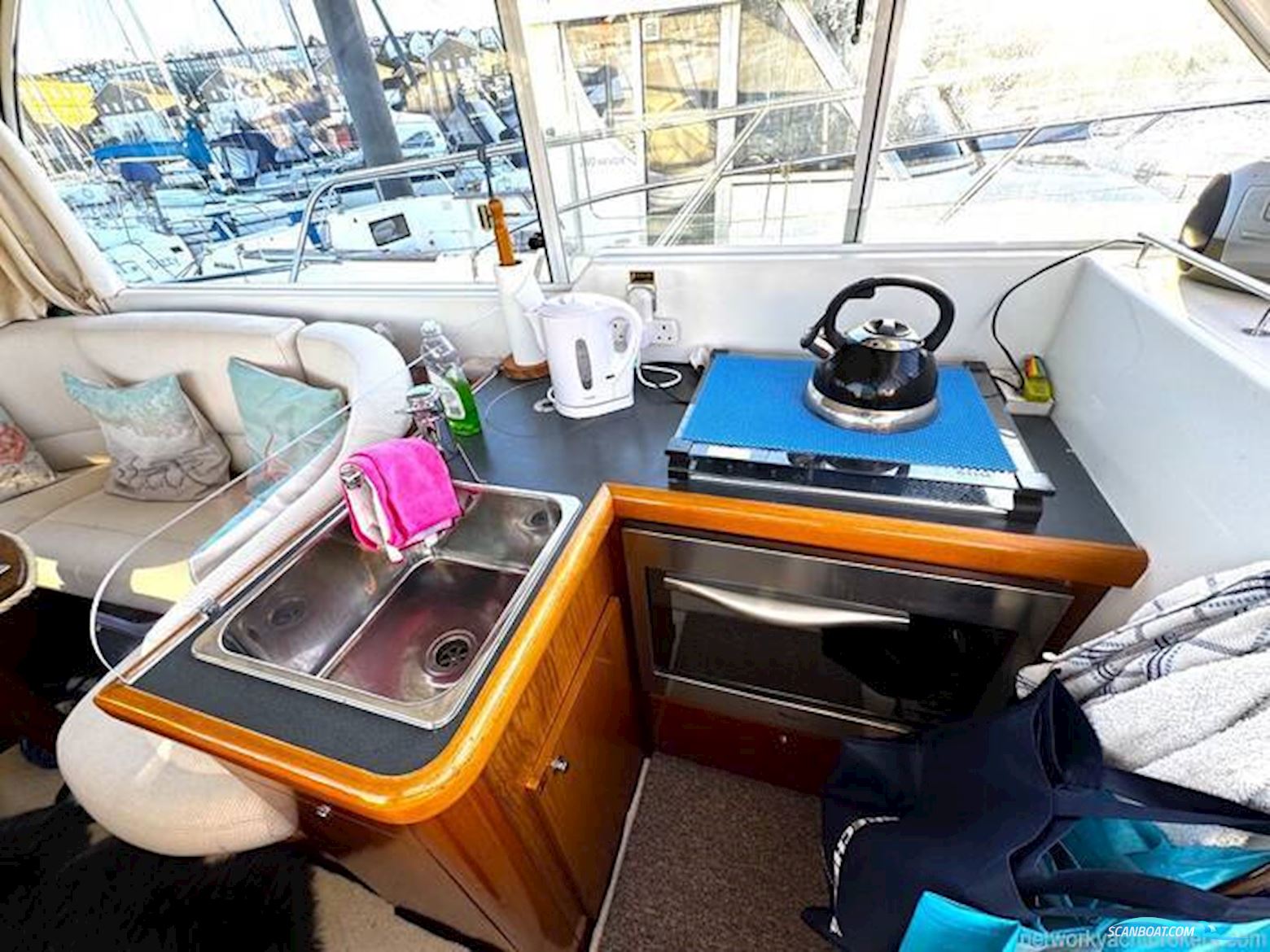 Beneteau Antares 9.80