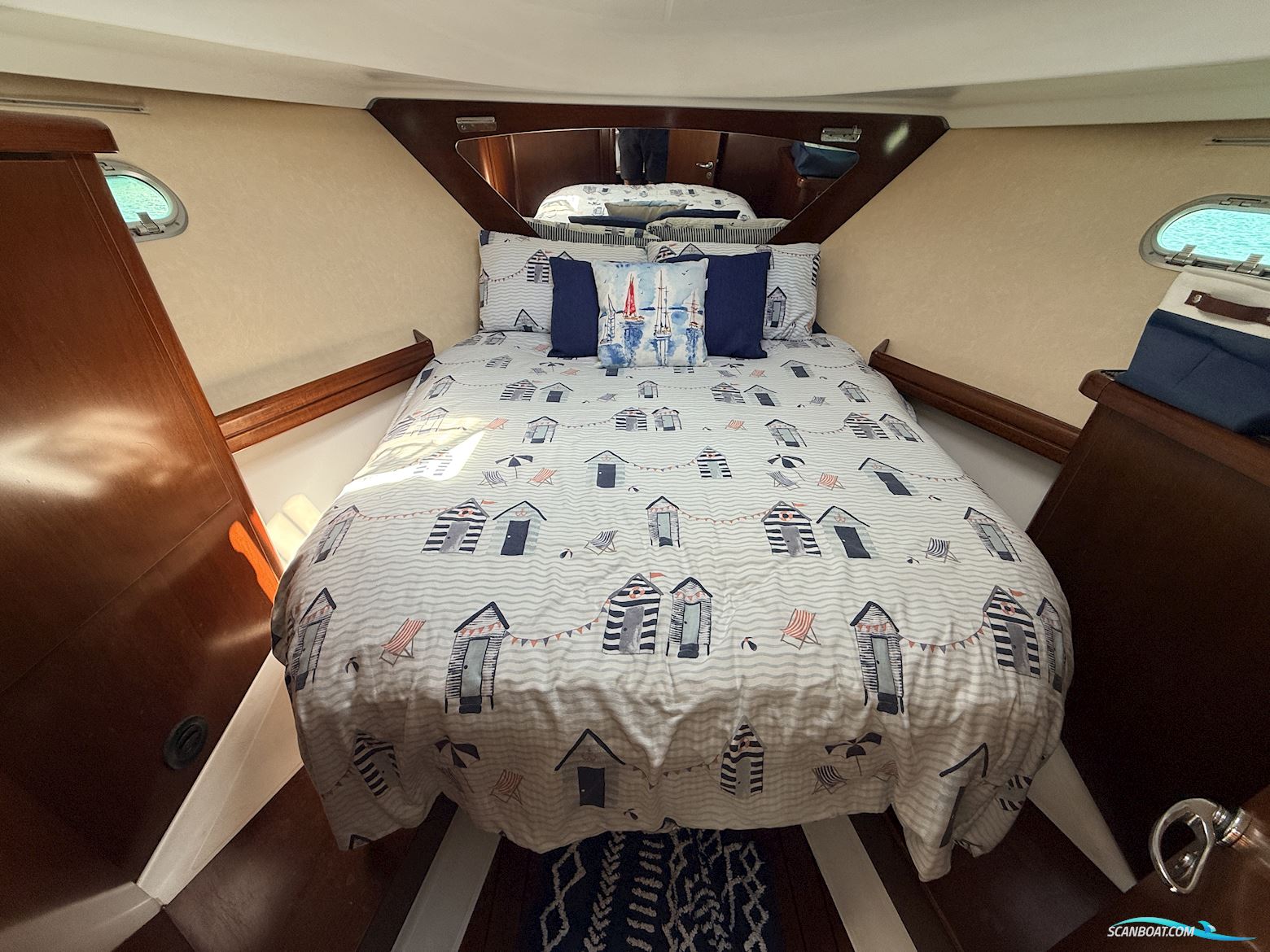 Beneteau Antares 9.80