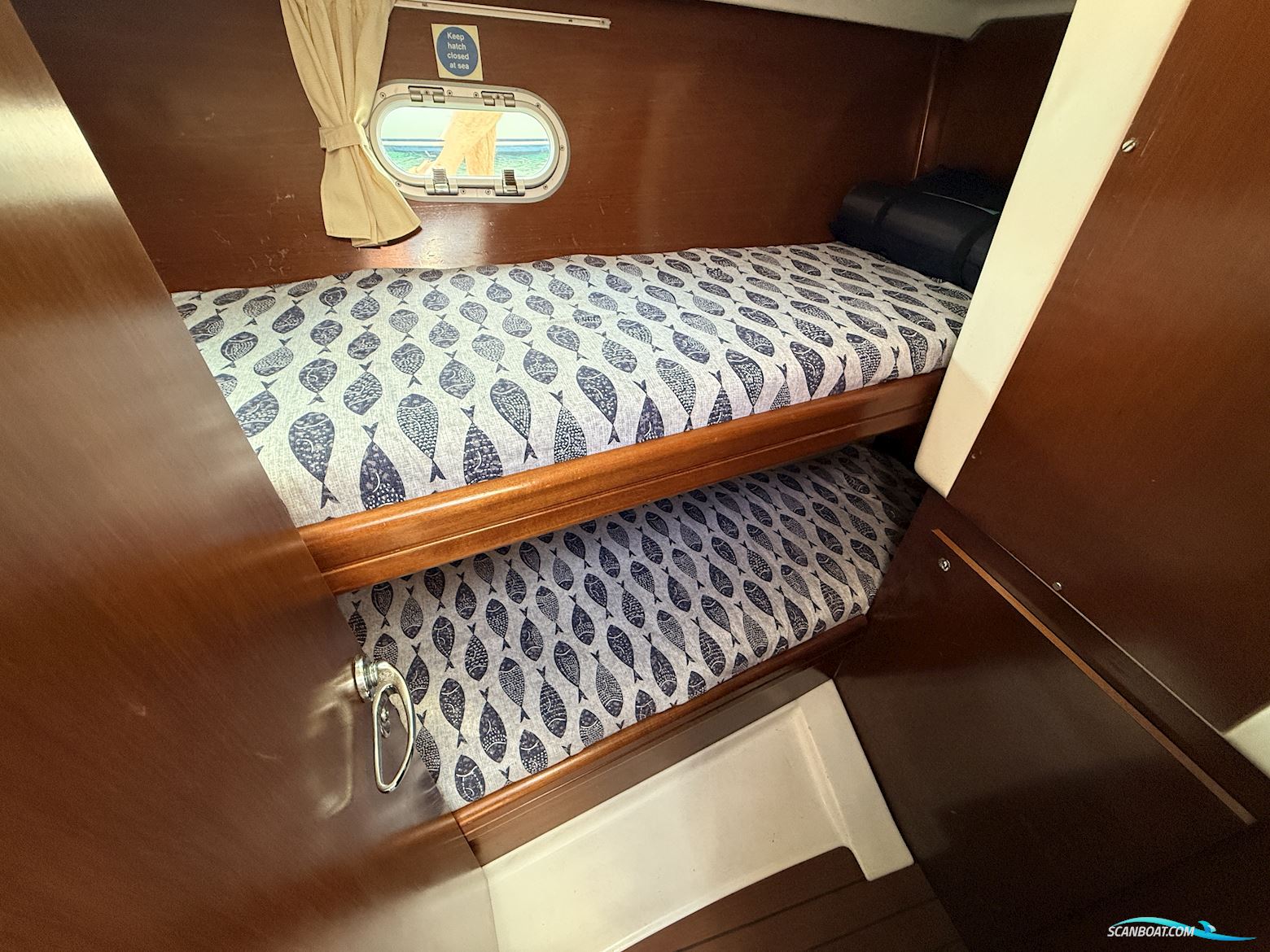 Beneteau Antares 9.80