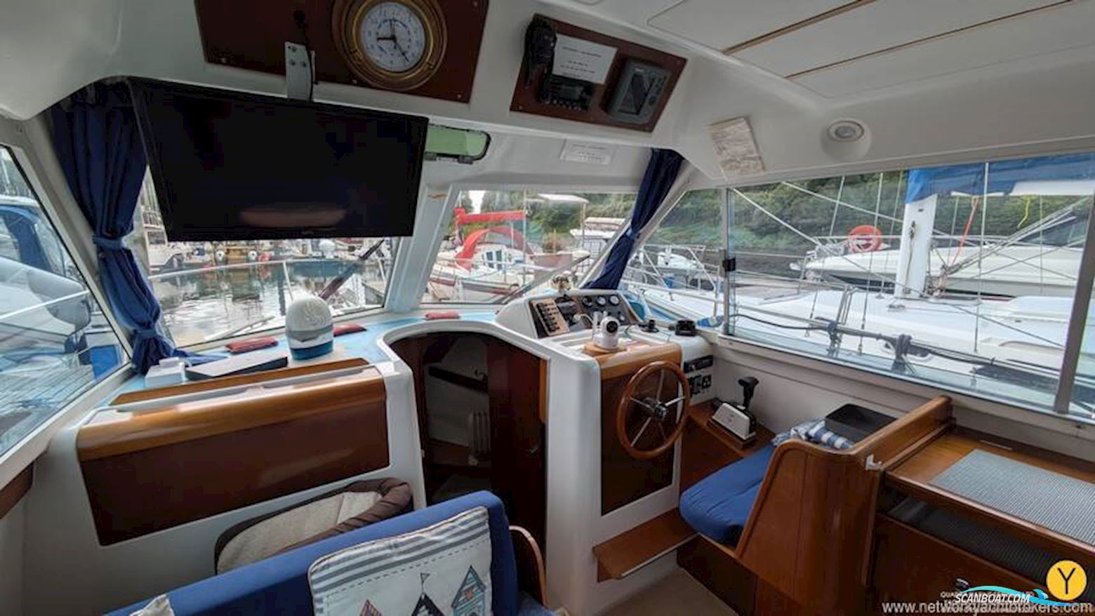 Beneteau Antares Serie 9
