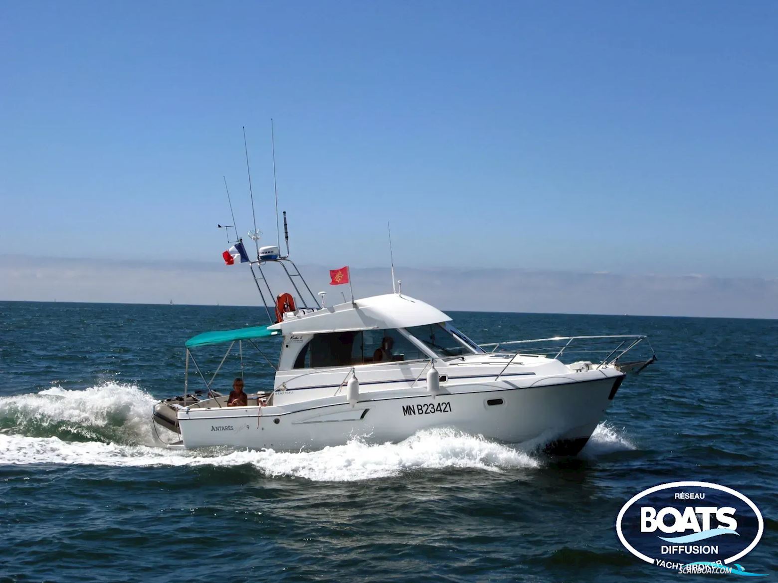 Beneteau ANTARES SERIE9 Motorbåd 2000, med Yanmar motor, Frankrig