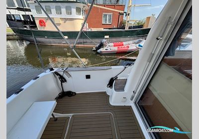 Beneteau Antaris 760 Motorbåd 2008, med Nanni motor, Holland