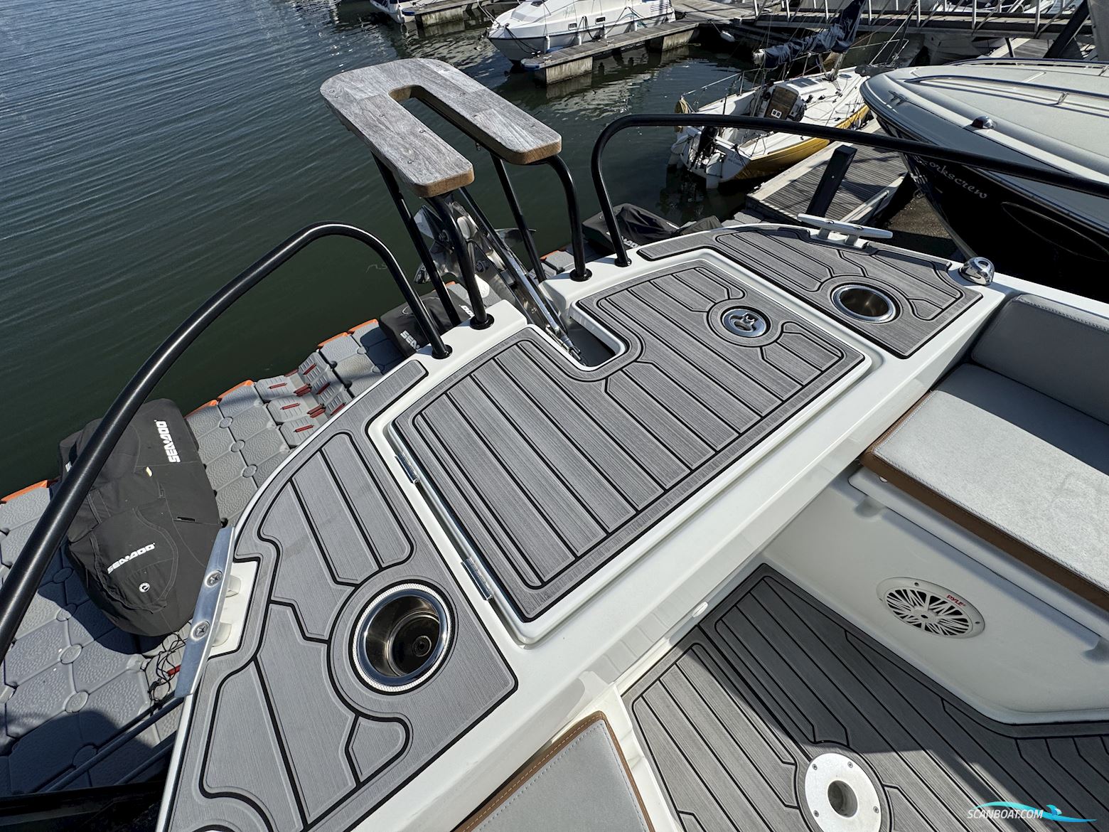 Beneteau Flyer 7 Spacedeck