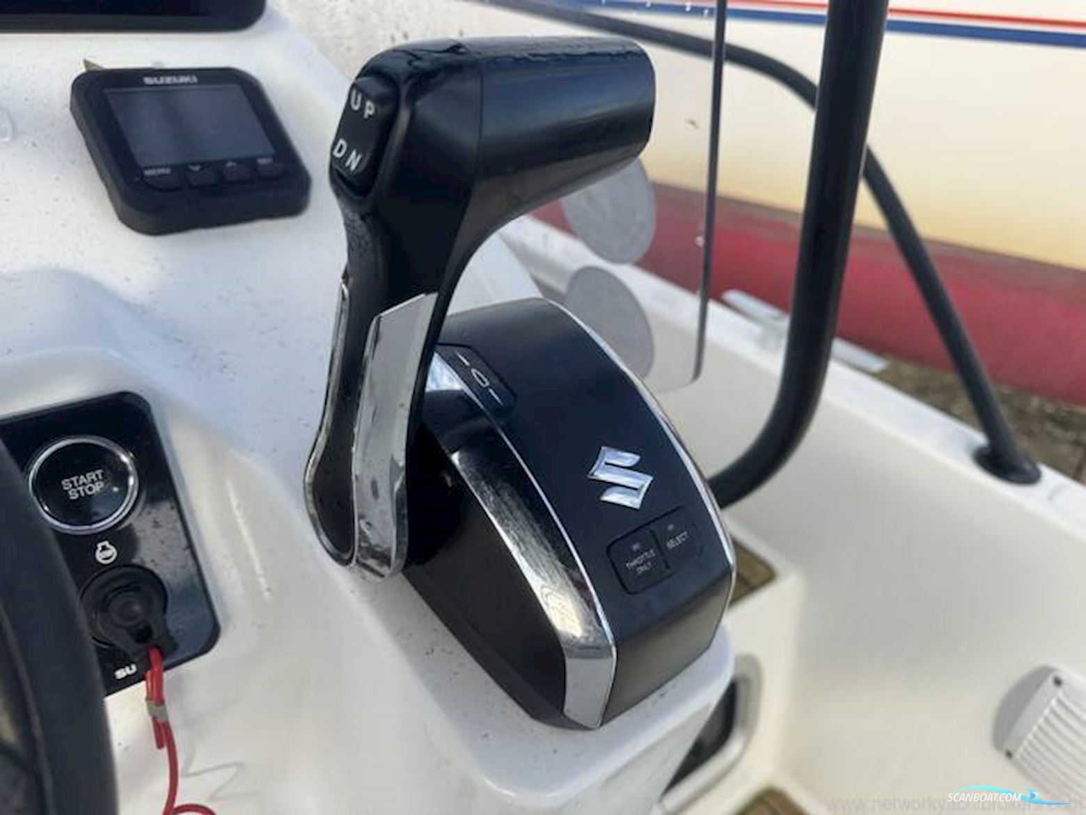 Beneteau Flyer 8 Sundeck