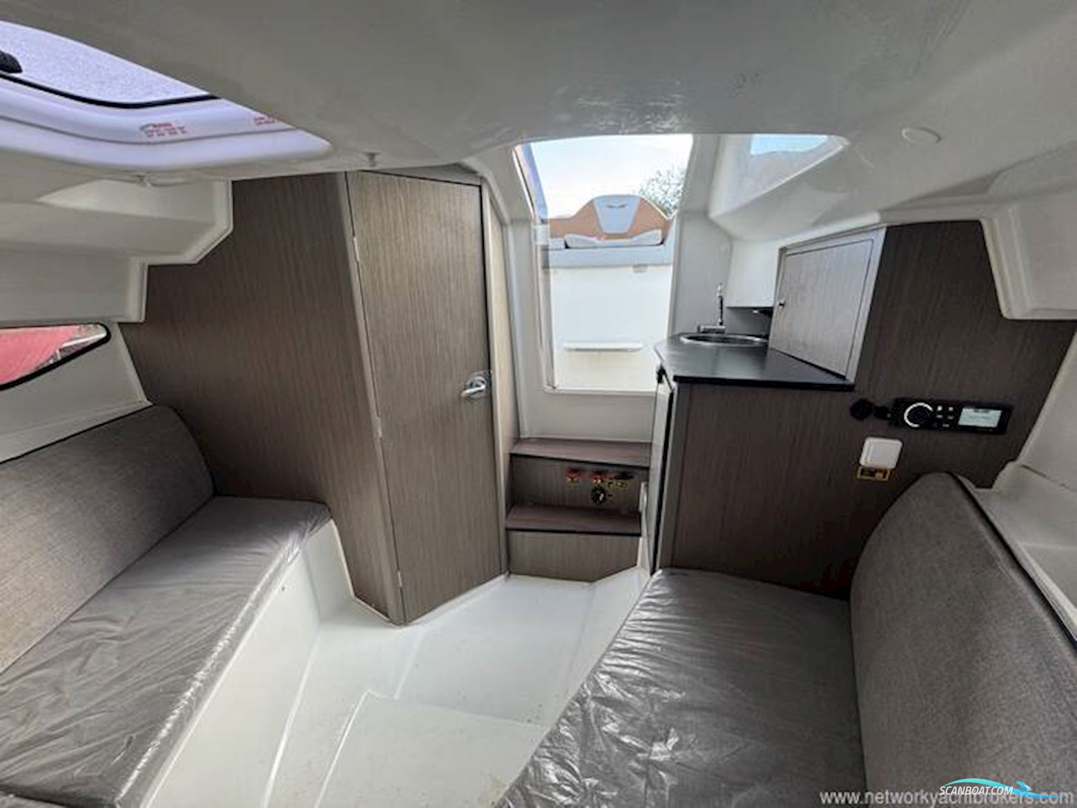 Beneteau Flyer 8 Sundeck