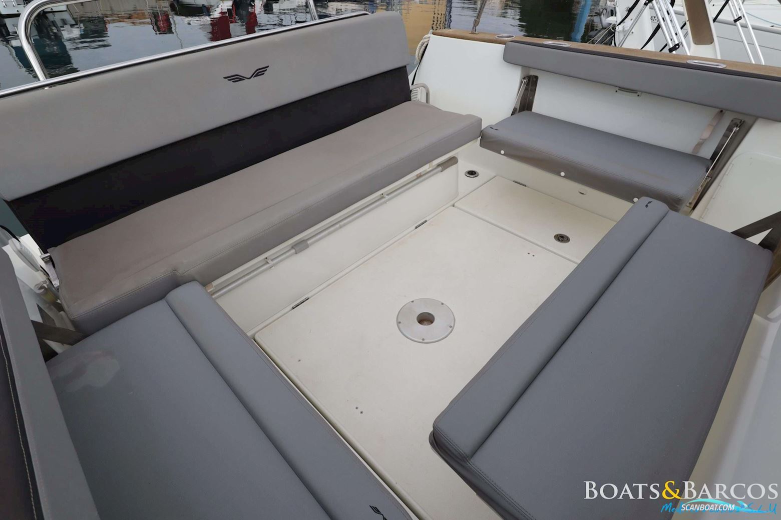 Beneteau Flyer 8.8