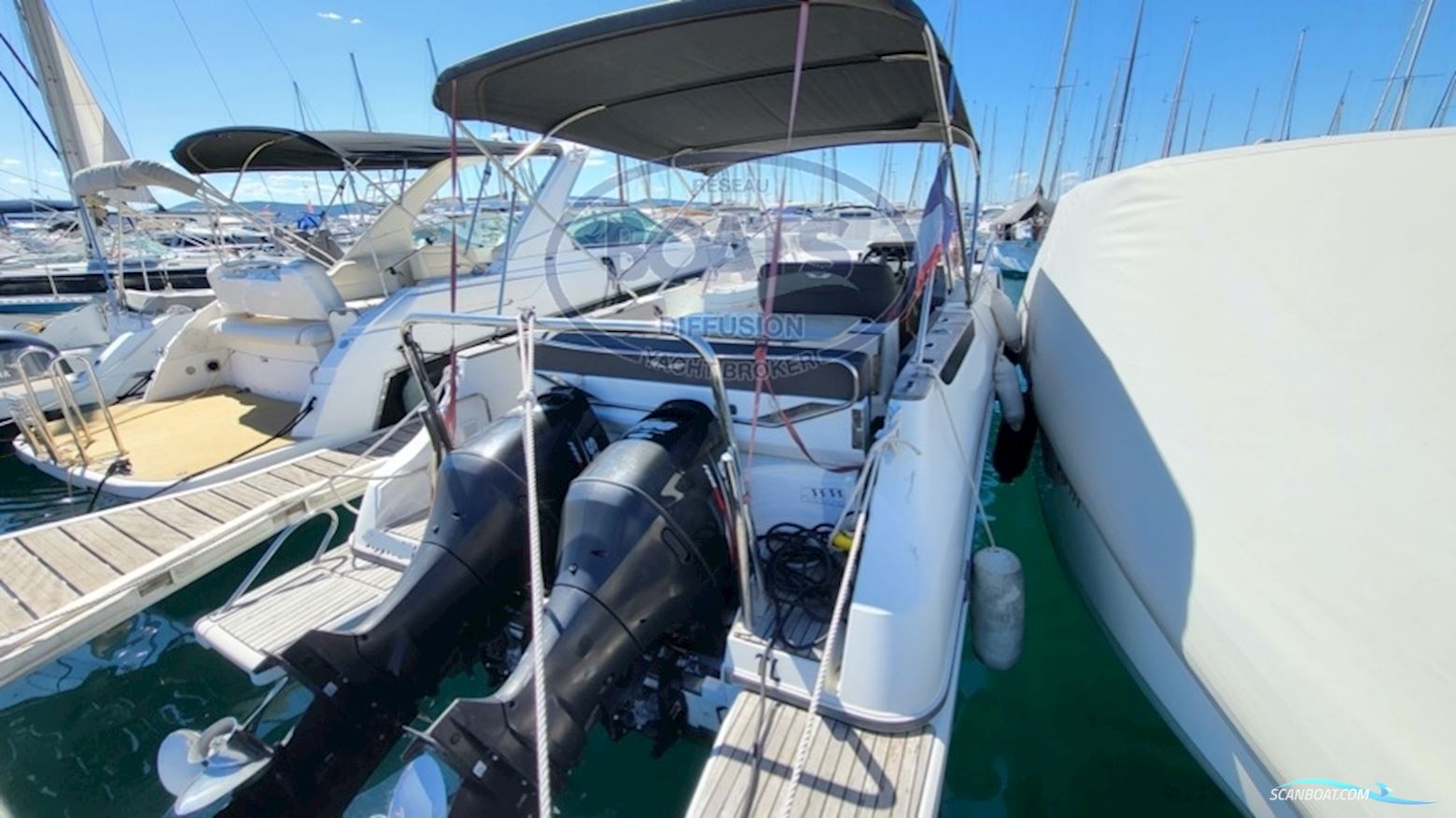 Beneteau Flyer 8.8 Sundeck