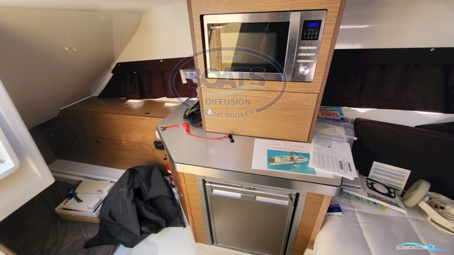 Beneteau Flyer 8.8 Sundeck