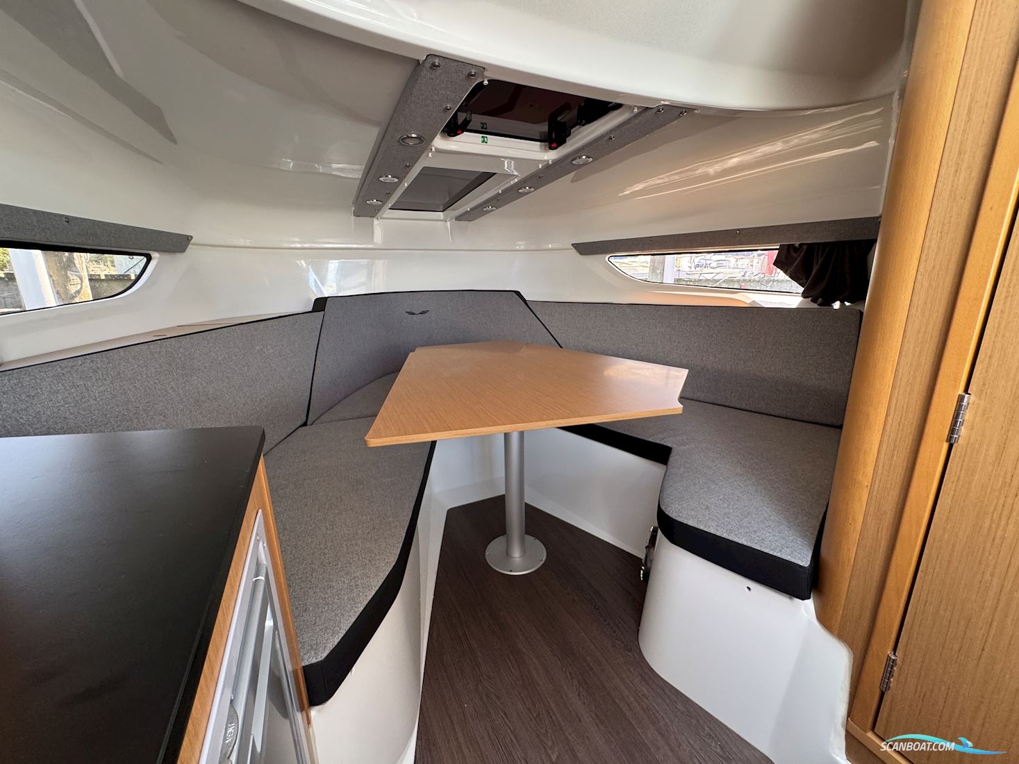 Beneteau Flyer 8.8 Sundeck