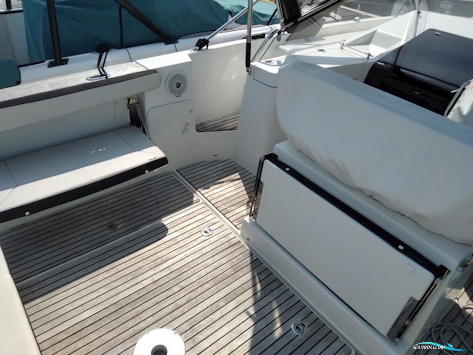 Beneteau Flyer 8.8 Sundeck