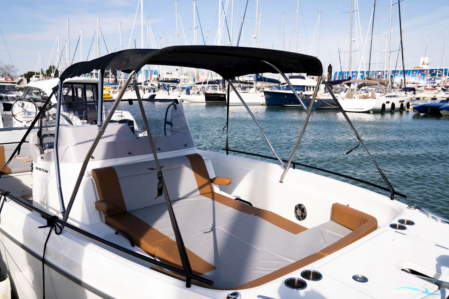 Beneteau Flyer 9 SpaceDeck