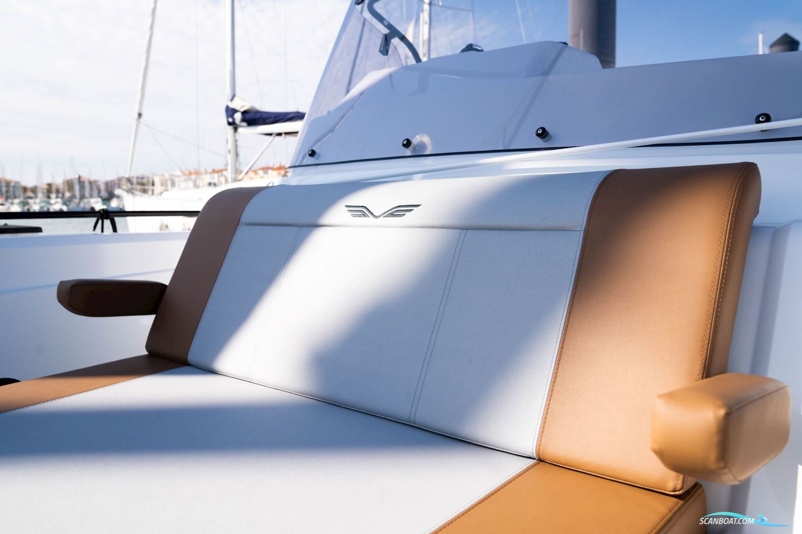 Beneteau Flyer 9 SpaceDeck