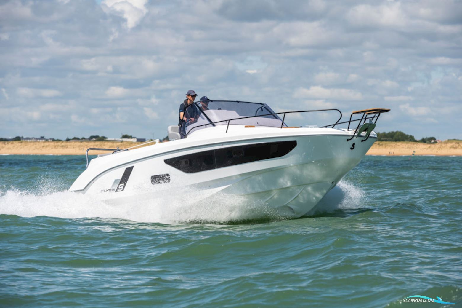 Beneteau Flyer 9 SUNdeck