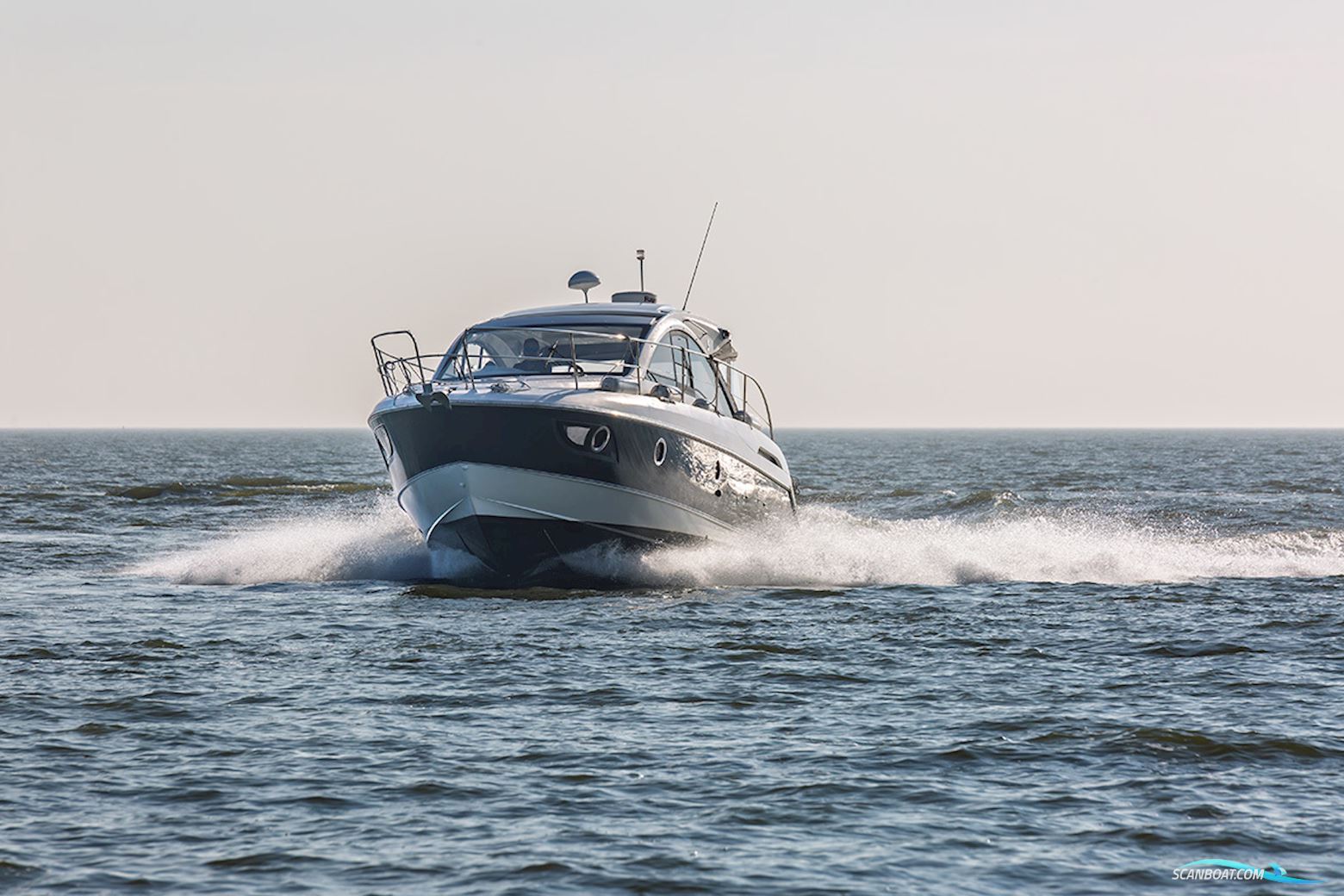 Beneteau Flyer Gran Turismo 34