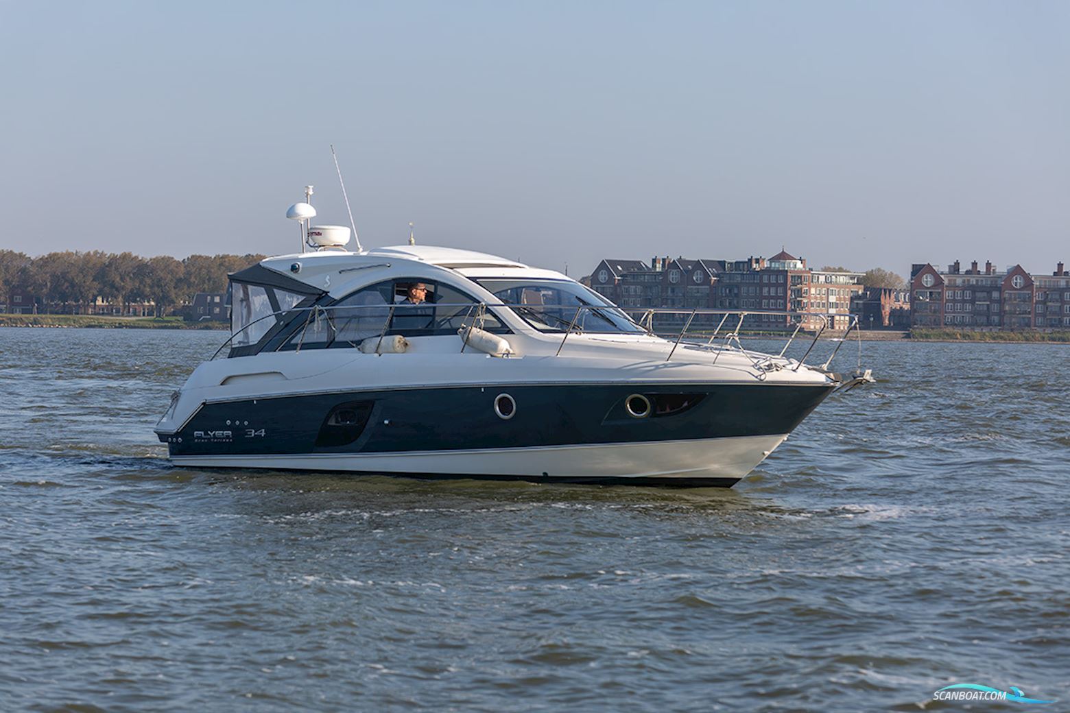 Beneteau Flyer Gran Turismo 34