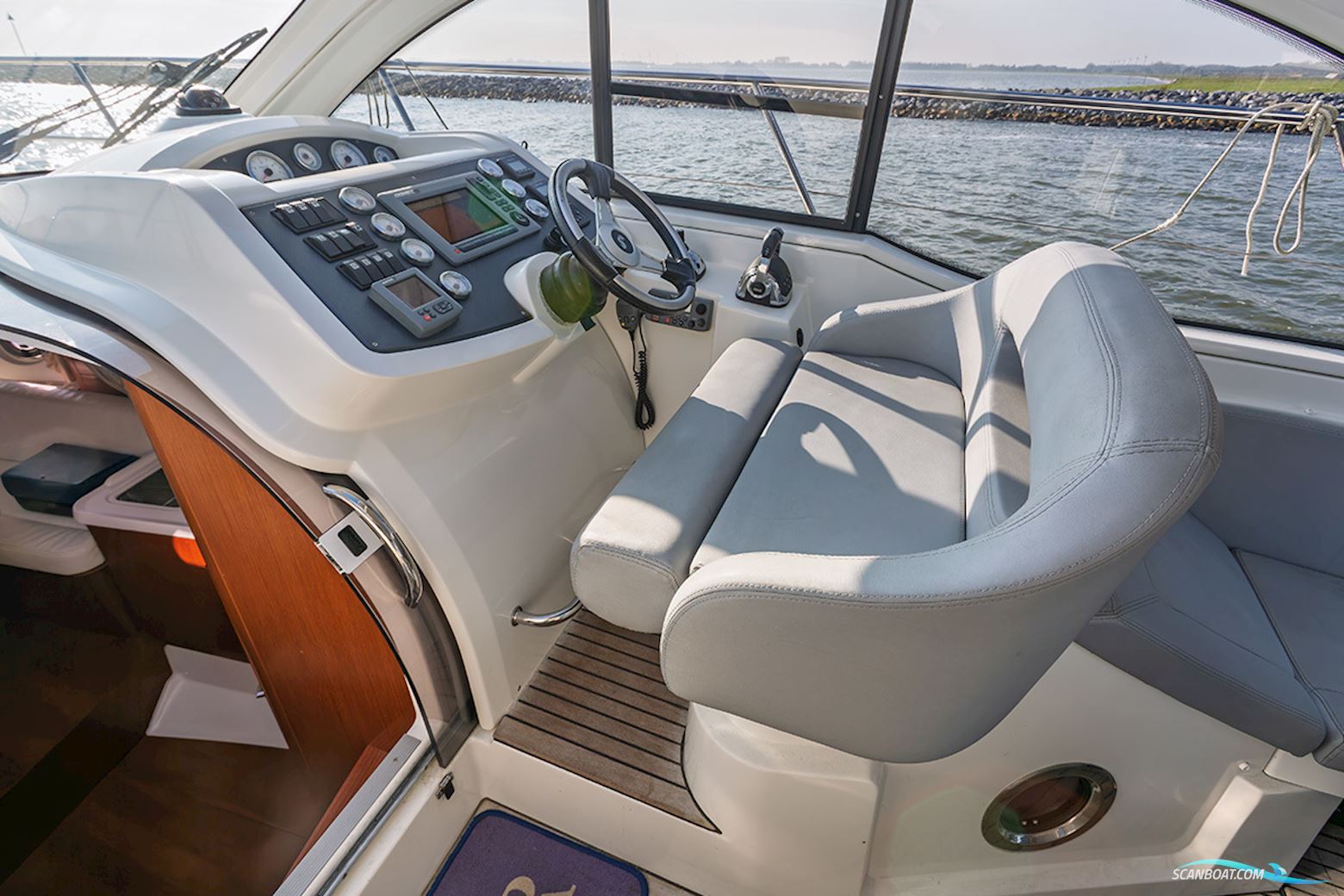 Beneteau Flyer Gran Turismo 34