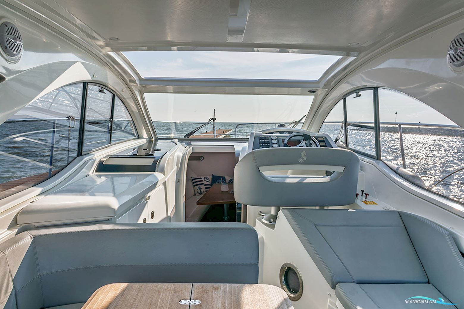 Beneteau Flyer Gran Turismo 34