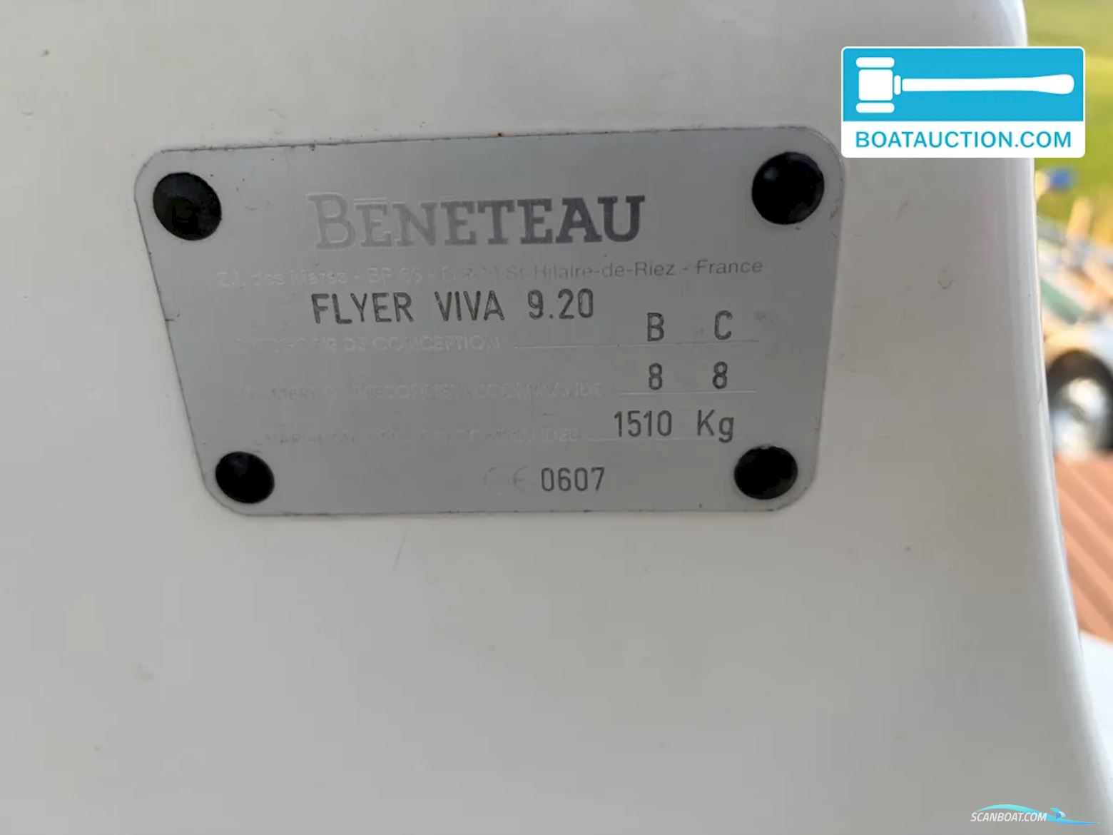 Beneteau Flyer Viva 9.20