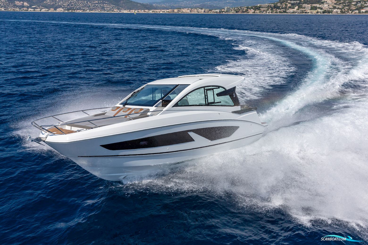 Beneteau Gran Turismo 32 Motorbåd 2024, Danmark