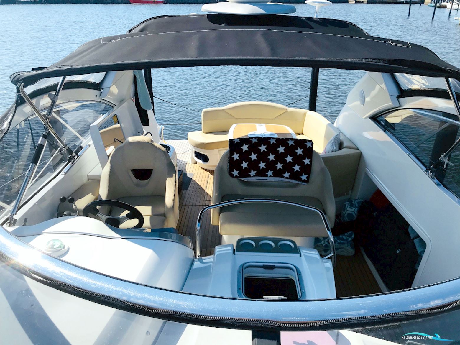 Beneteau Monte Carlo 37 SC Volvo Penta D4-260 Evc