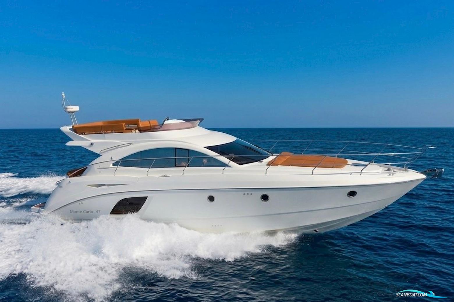 Beneteau Monte Carlo 47 Fly Motorbåd 2011, med Volvo Penta motor, Holland