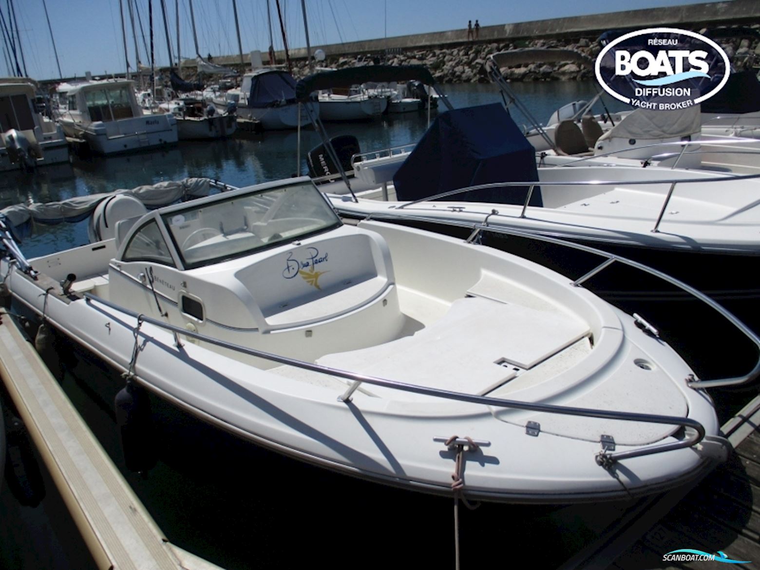 Beneteau Ombrine 630 Motorbåd 2004, med Honda motor, Frankrig