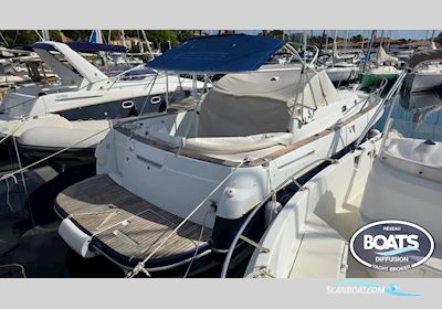 Beneteau OMBRINE 801 Motorbåd 2004, med VOLVO  motor, Frankrig