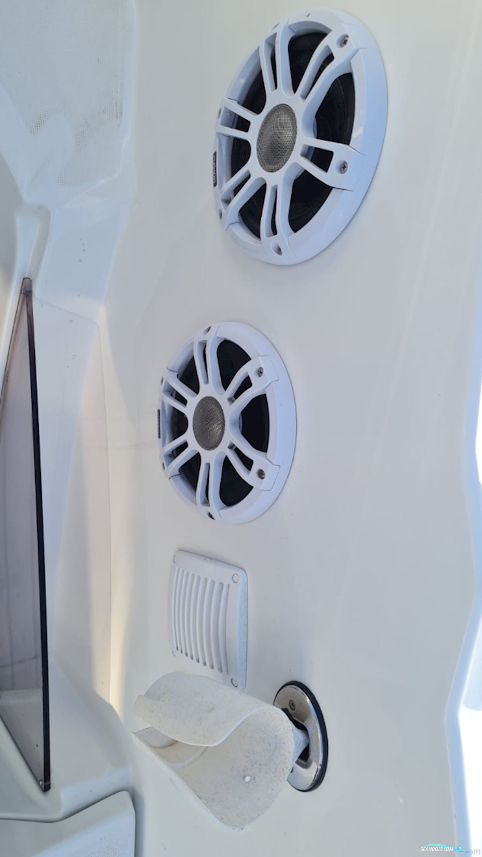 Beneteau Rubis 750 Flyer Sun deck