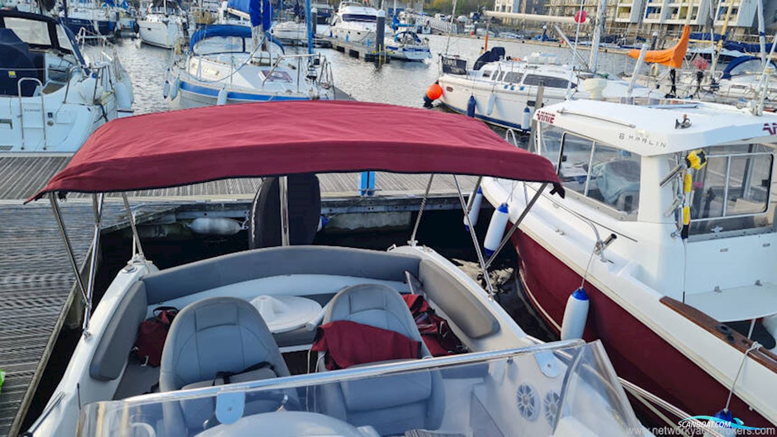 Beneteau Rubis 750 Flyer Sun deck