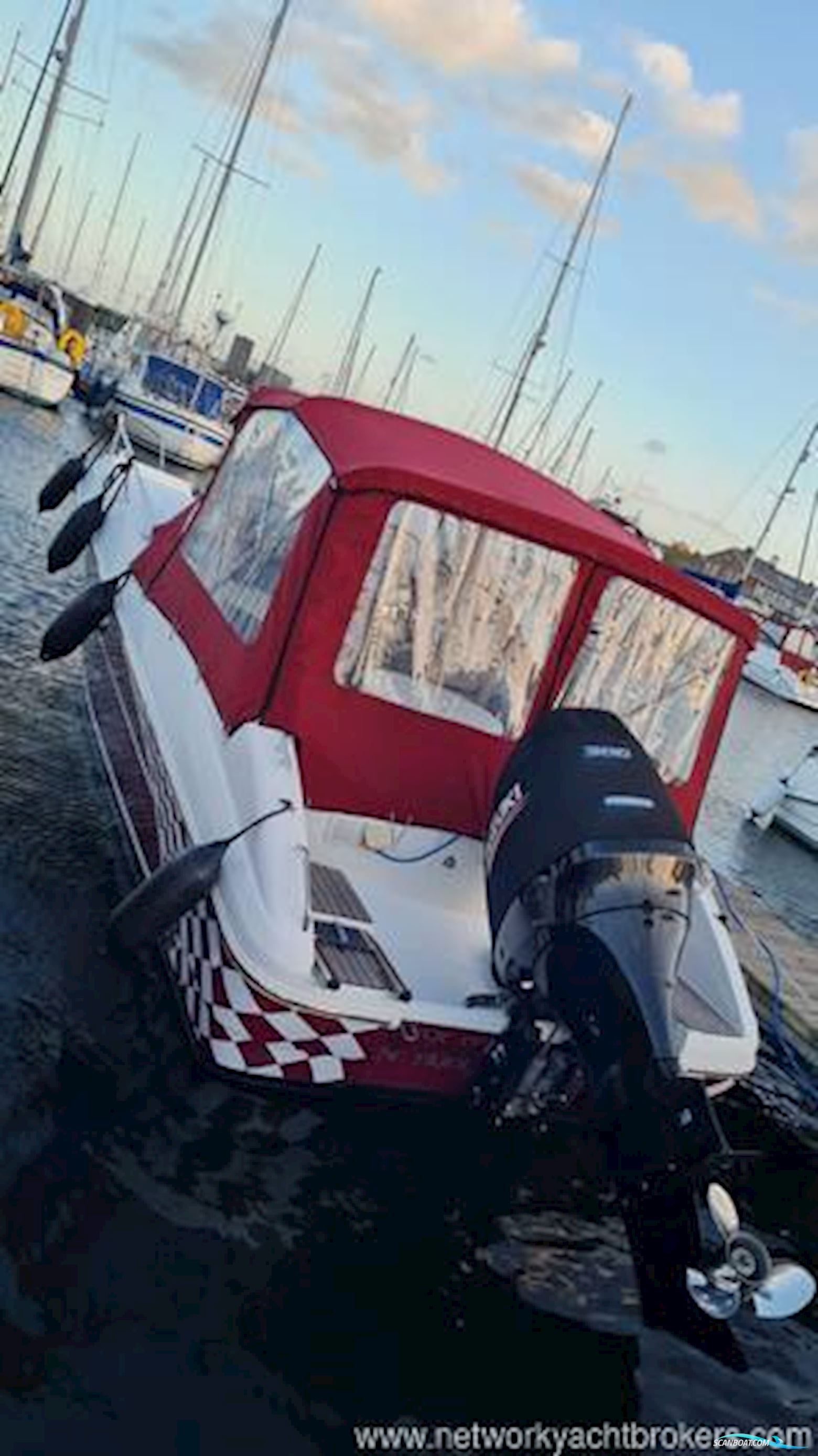 Beneteau Rubis 750 Flyer Sun deck