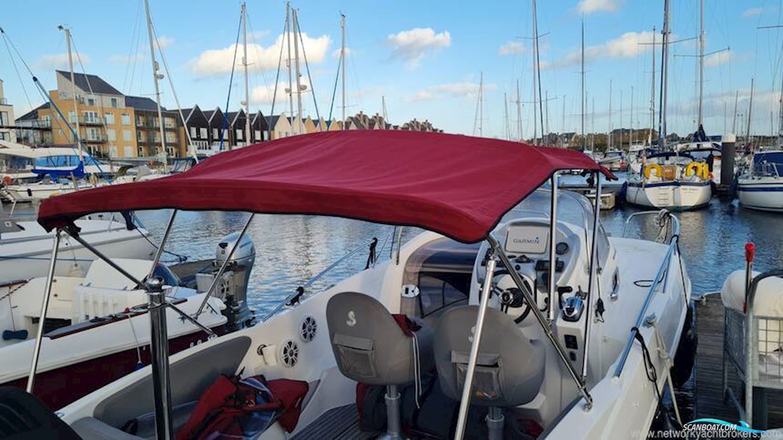 Beneteau Rubis 750 Flyer Sun deck