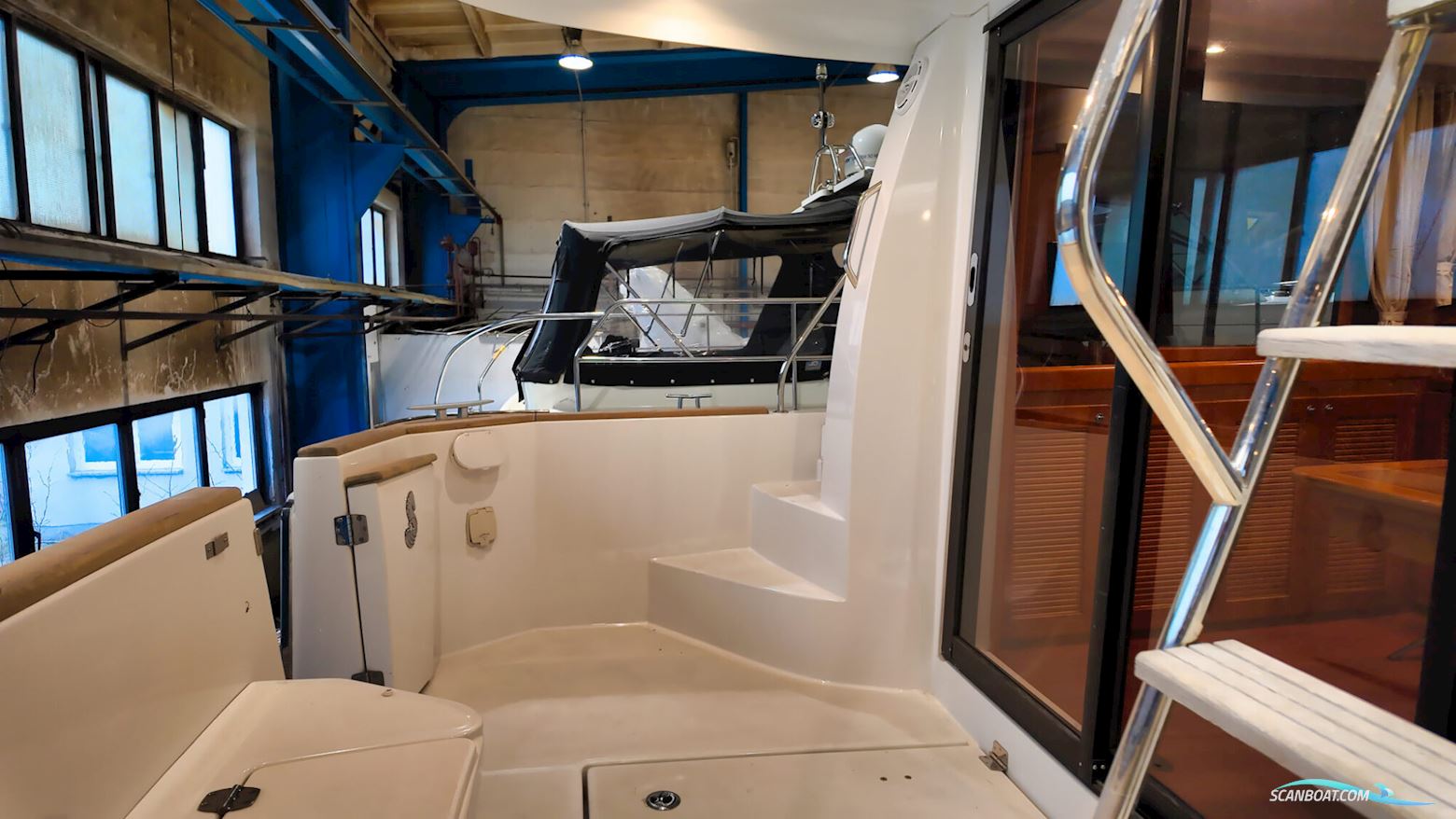 Beneteau Swift Trawler 34 Flybridge