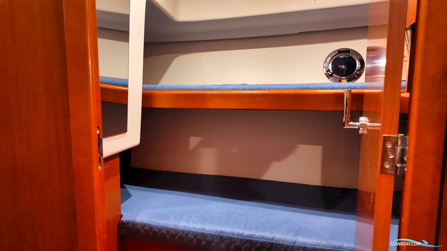 Beneteau Swift Trawler 34 Flybridge