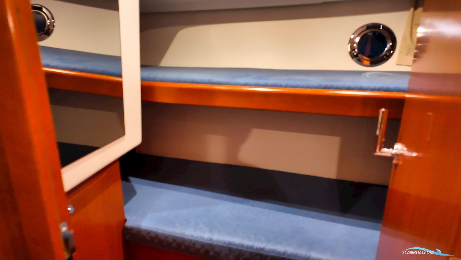 Beneteau Swift Trawler 34 Flybridge