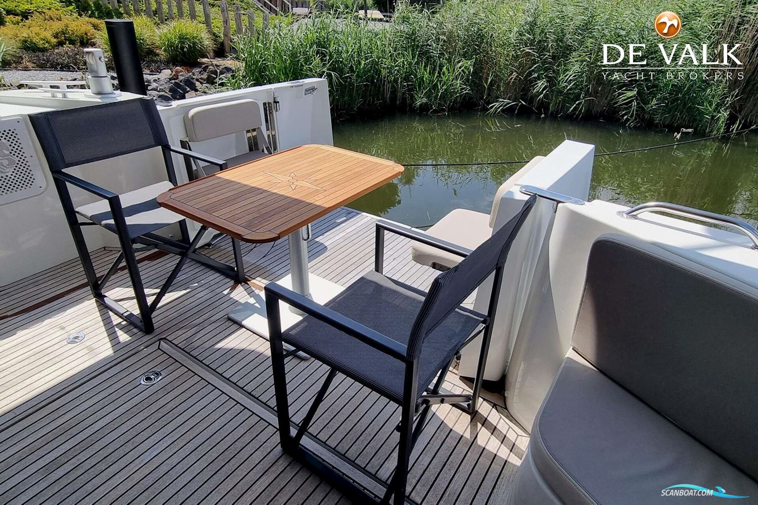 Beneteau Swift Trawler 35