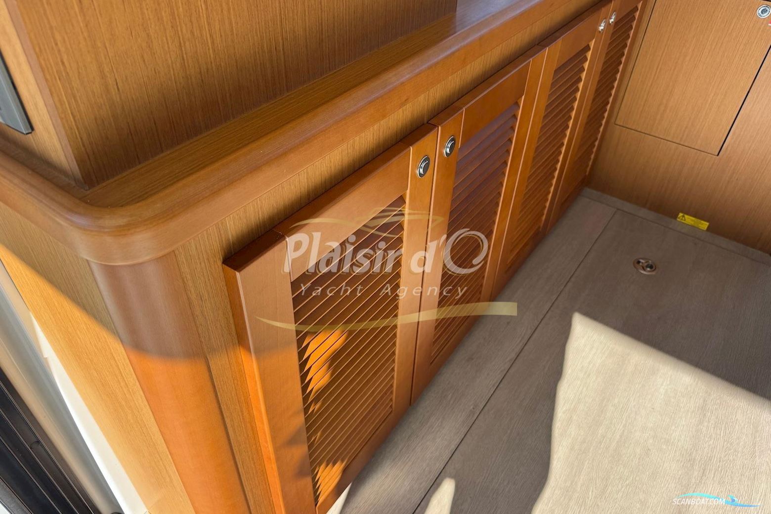 Beneteau Swift Trawler 35