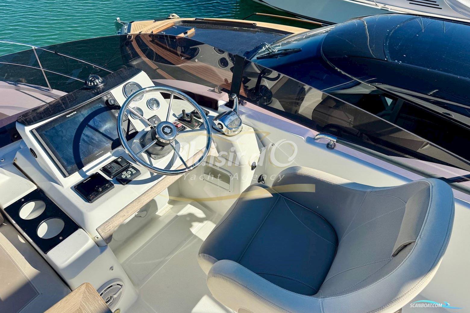 Beneteau Swift Trawler 35