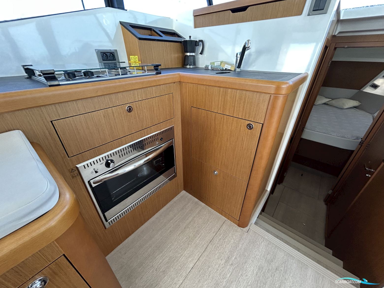 Beneteau Swift Trawler 35