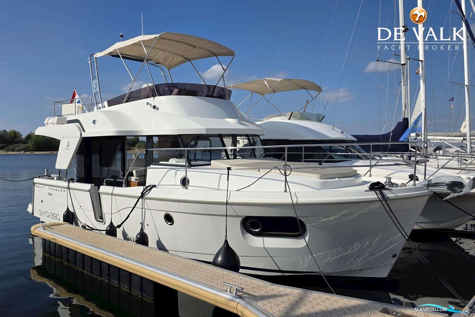 Beneteau Swift Trawler 35