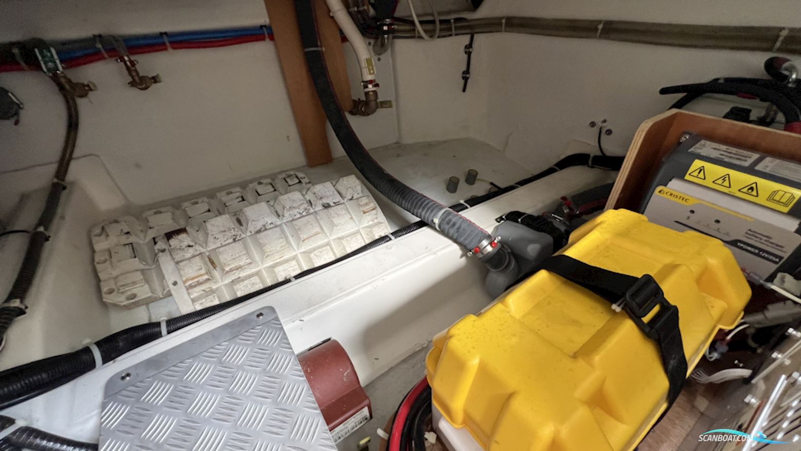 Beneteau Swift Trawler 35