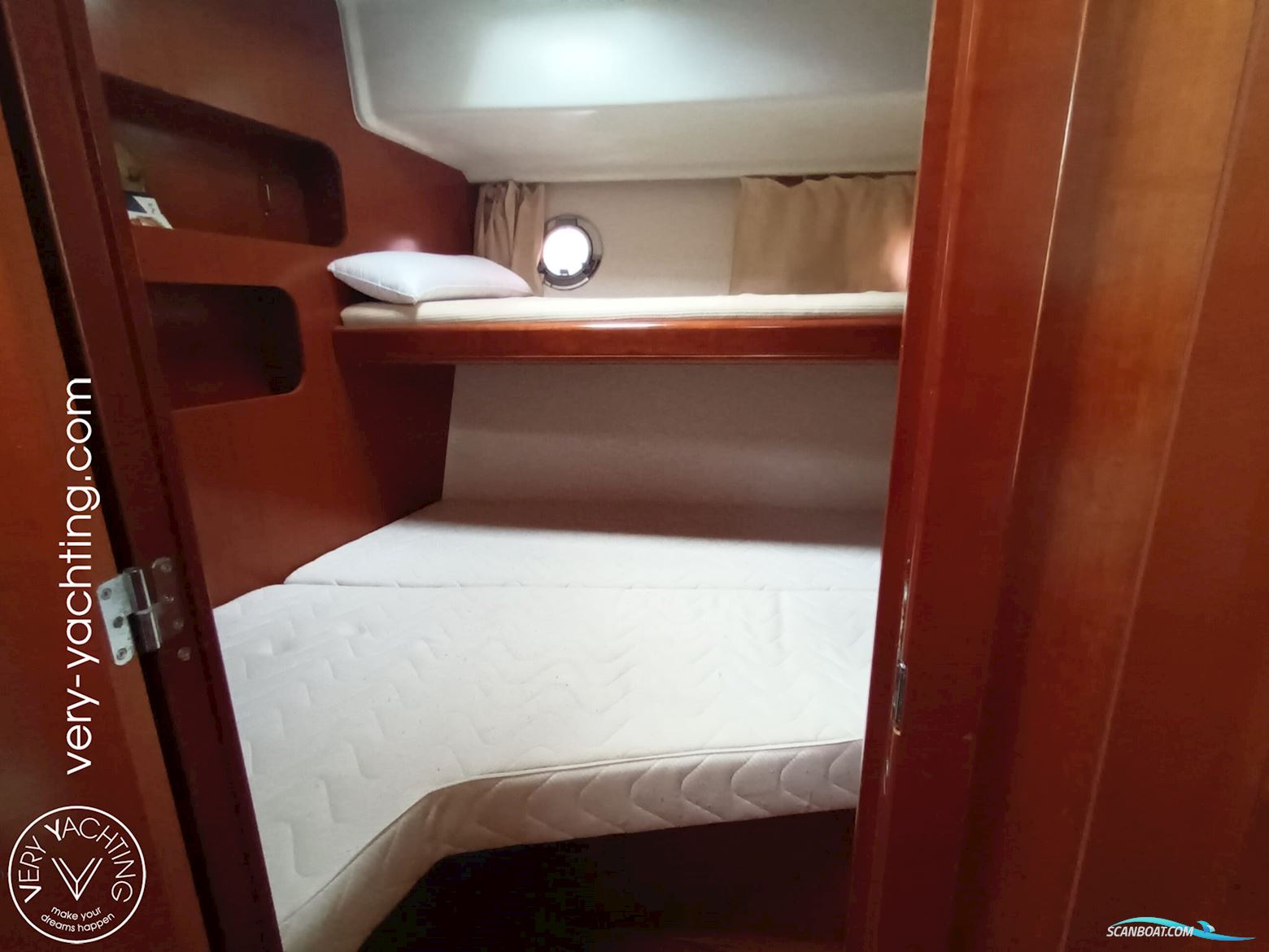 Beneteau Swift trawler 42