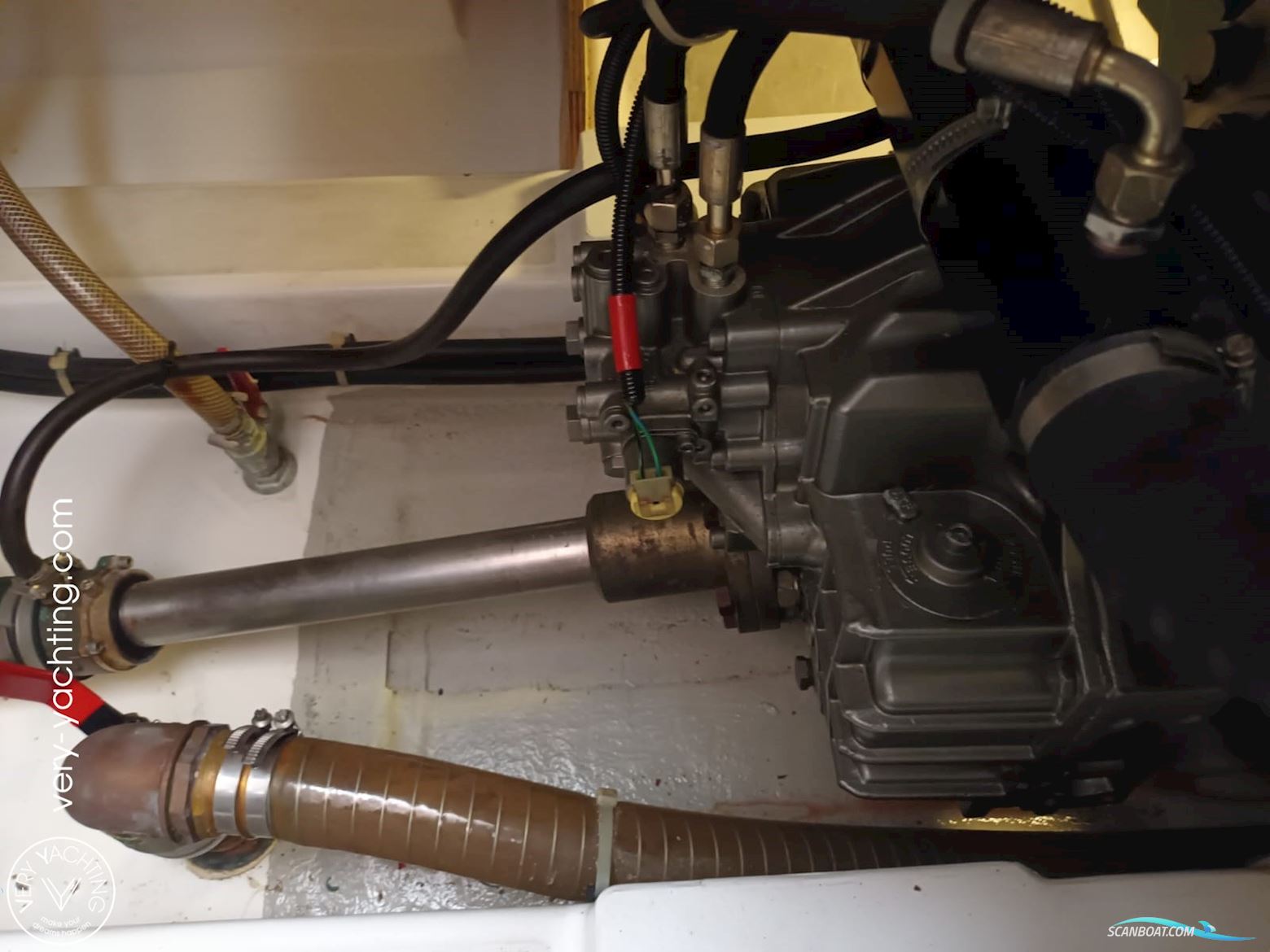 Beneteau Swift trawler 42