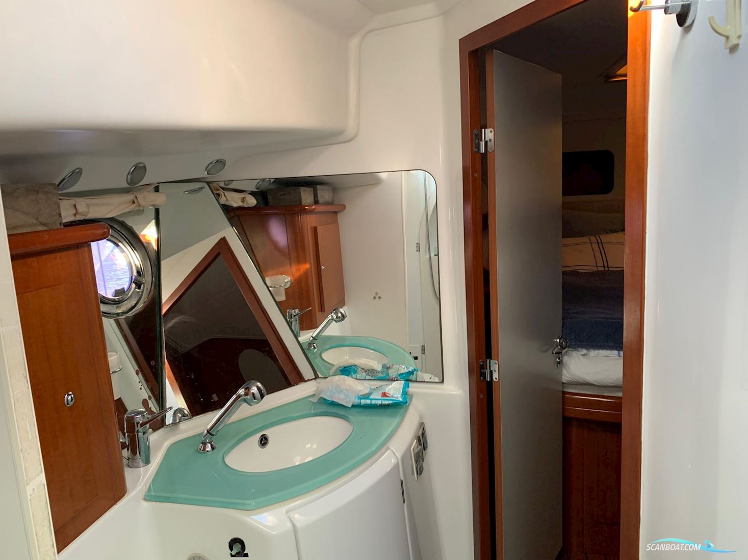 Beneteau Swift Trawler 42