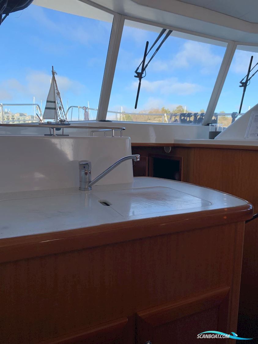 Beneteau Swift Trawler 42