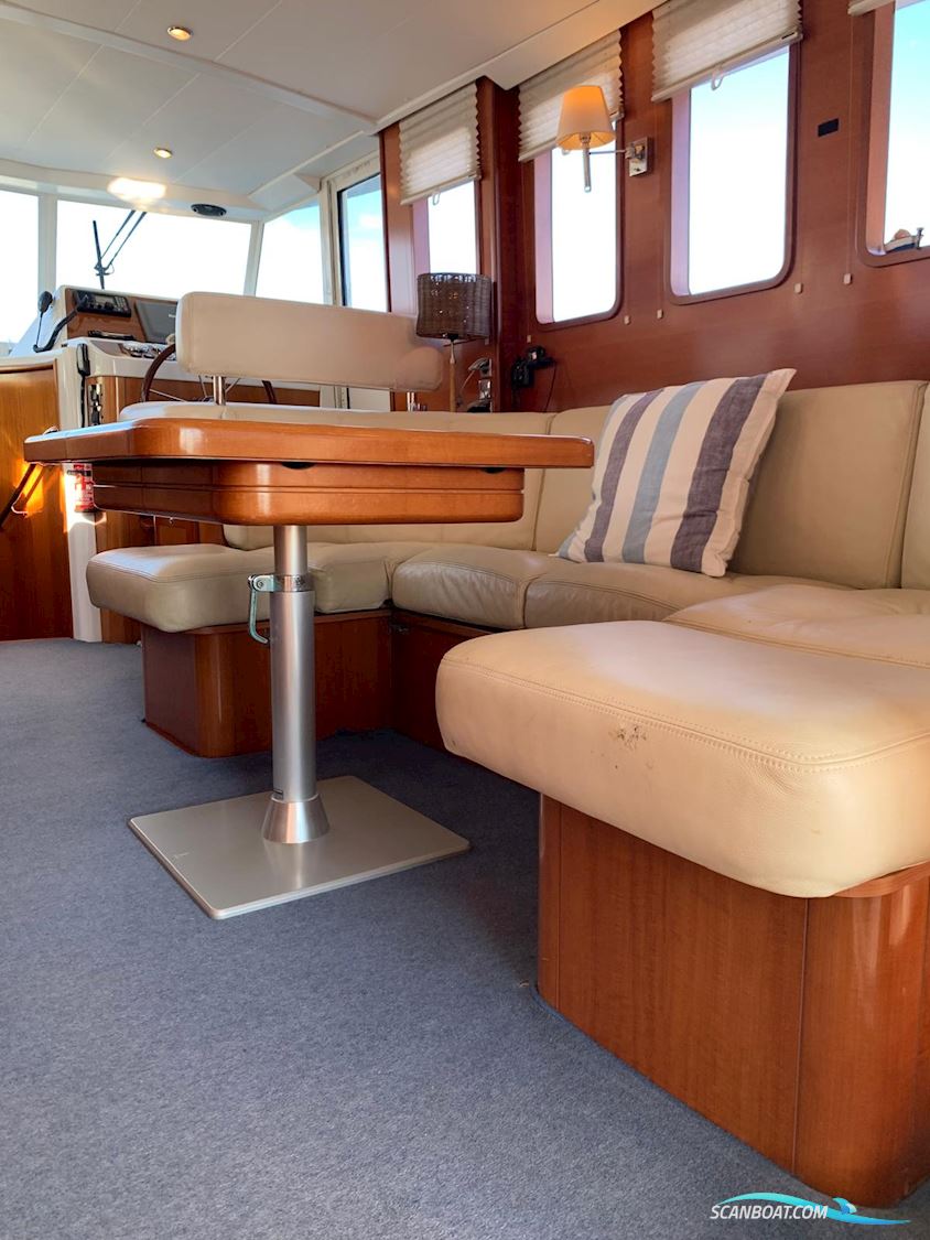 Beneteau Swift Trawler 42