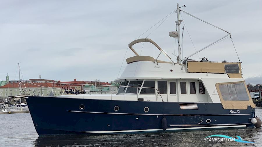 Beneteau Swift Trawler 42